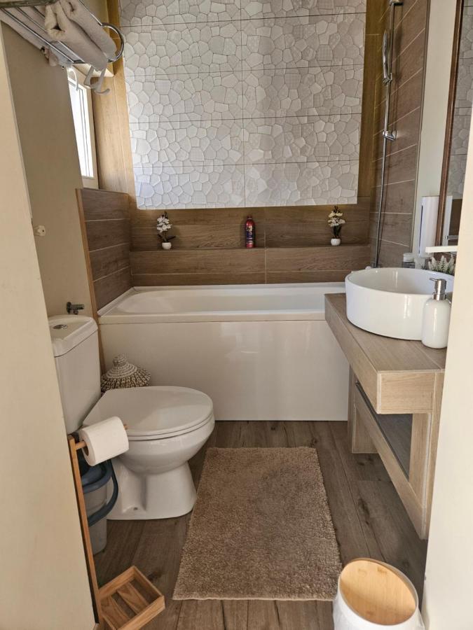 Laci Lak Premium Apartment Орадя Экстерьер фото
